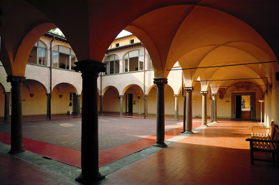 Convento di Sant'Anna e chiostro di San Gerolamo - Sede centrale della Scuola Sant'Anna